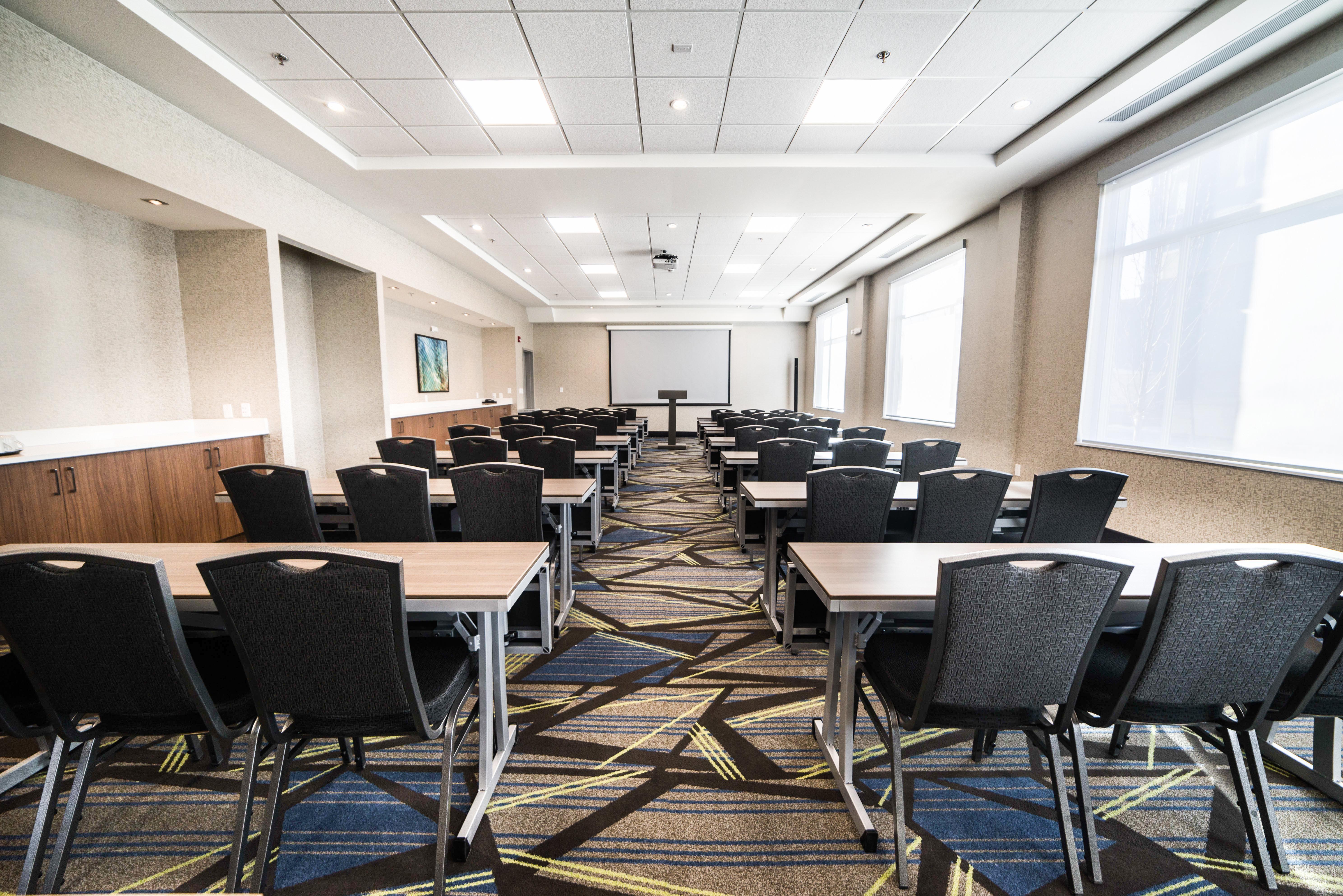 Candlewood Suites West Edmonton - Mall Area By Ihg Exterior foto